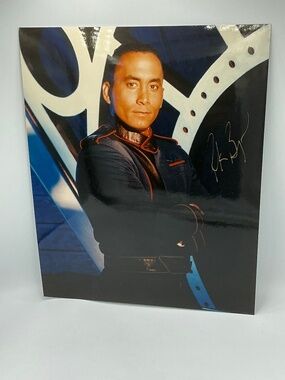 Babylon 5 Autographed Richard Biggs Signed Dr Stephen Franklin 8x10 Color Photo
